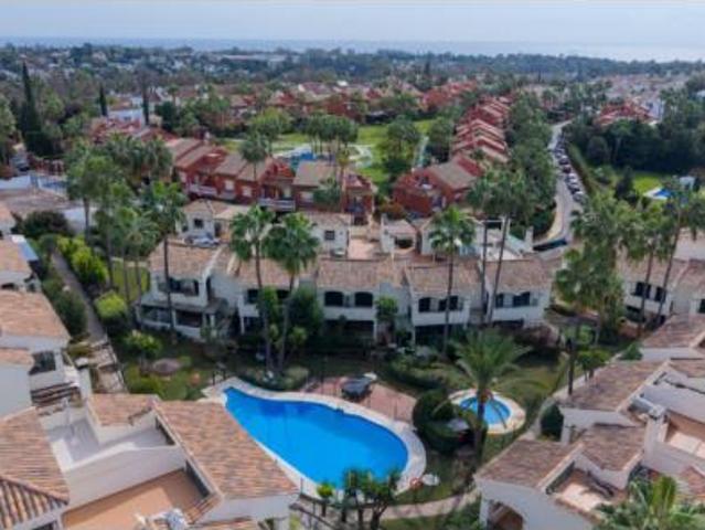 Casa adosada Venta Estepona, Estepona