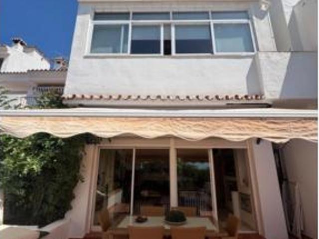 Casa adosada Venta Estepona, Seghers