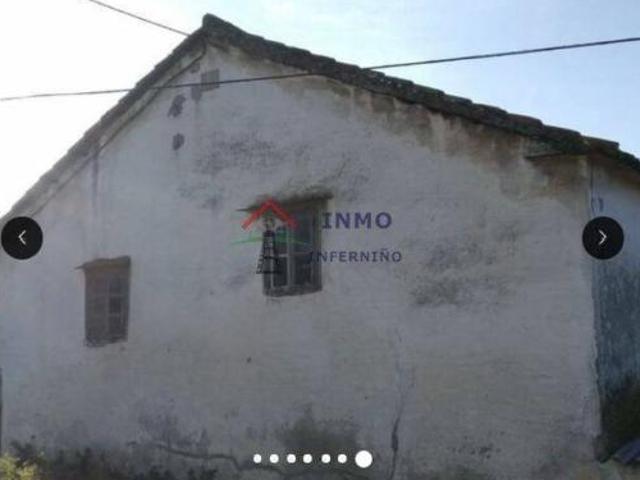 Casa adosada Venta Ferrol, Parroquias