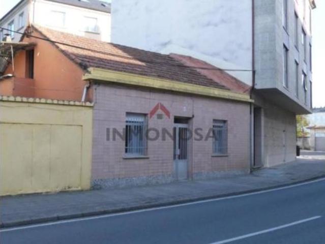 Casa adosada Venta Ferrol, Parroquias
