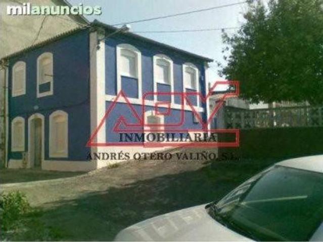 Casa adosada Venta Ferrol, Parroquias
