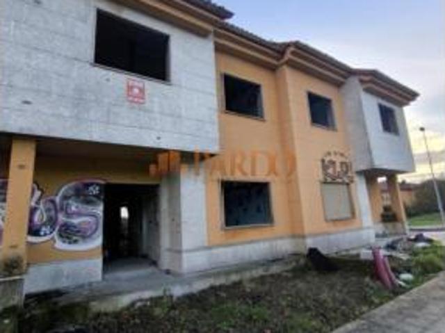 Casa adosada Venta Ferrol, Parroquias