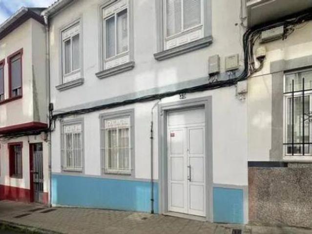 Casa adosada Venta Ferrol, Porta Nova