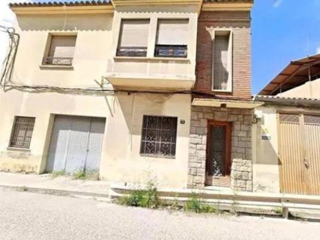 Casa adosada Venta Flix, Flix