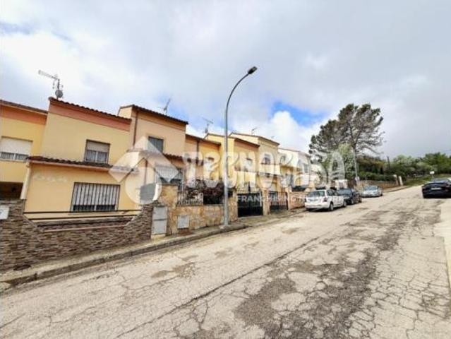 Casa adosada Venta Huete, Huete