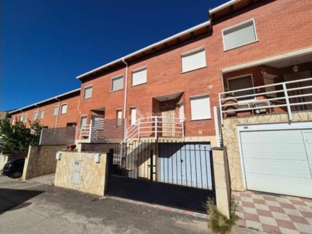 Casa adosada Venta Jadraque, Jadraque