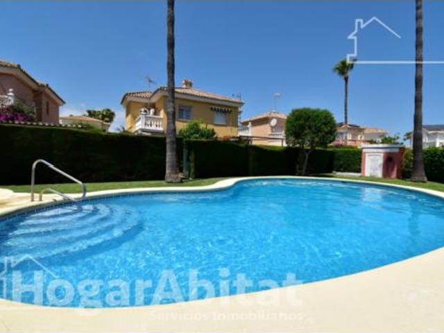 Casa adosada Venta Oliva, Oliva Nova