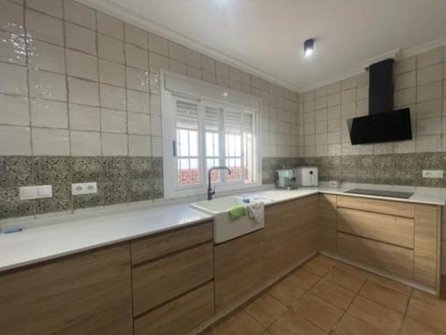Casa adosada Venta Olivares, Olivares