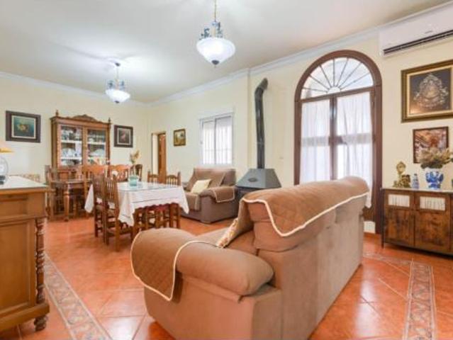 Casa adosada Venta Olivares, Olivares