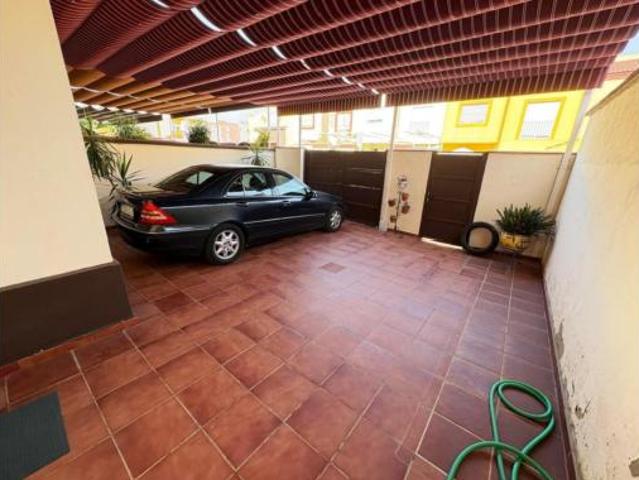 Casa adosada Venta Olivares, Olivares