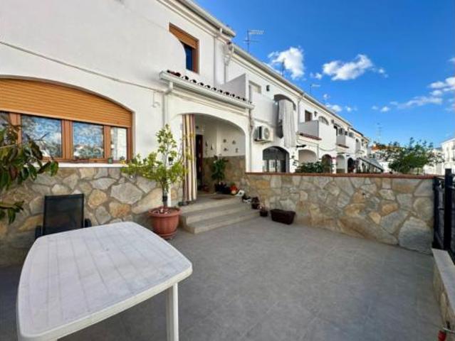 Casa adosada Venta Olivenza, Olivenza