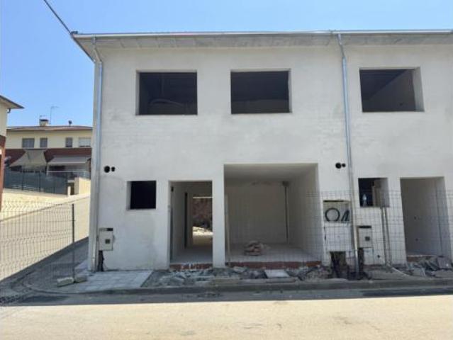 Casa adosada Venta Olot, Olot