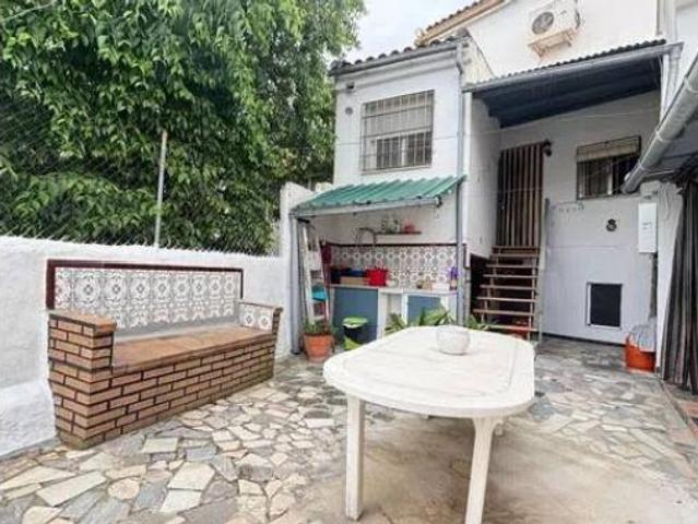 Casa adosada Venta Loja, Loja