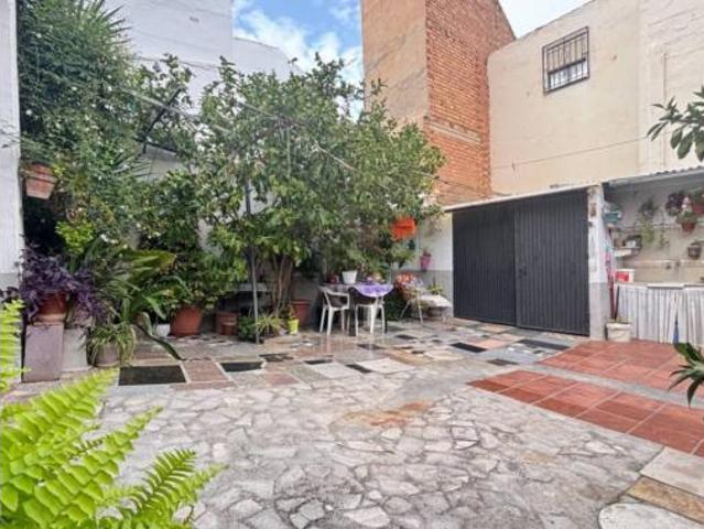 Casa adosada Venta Loja, Loja