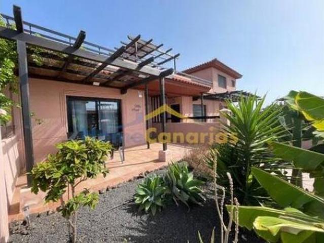 Casa adosada Venta La Oliva, La Oliva