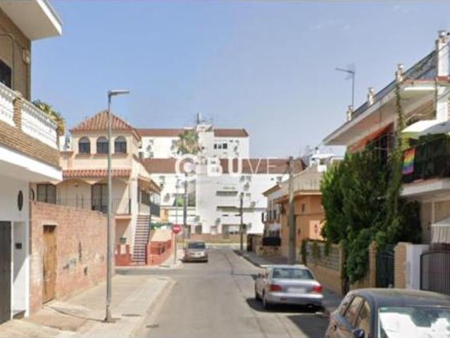 Casa adosada Venta La Rinconada, La Rinconada