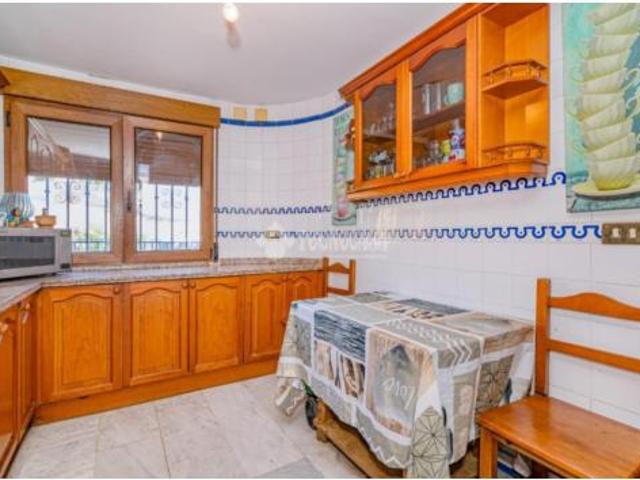 Casa adosada Venta La Zubia, La Zubia
