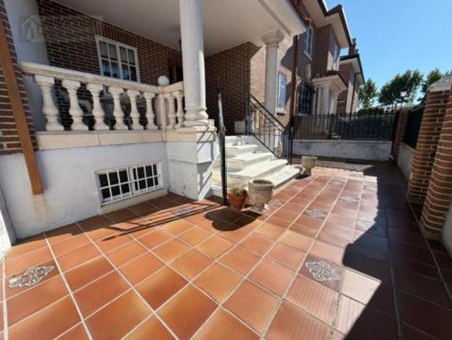 Casa adosada Venta Laguna de Duero, Laguna de Duero