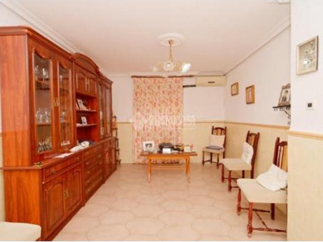 Casa adosada Venta Linares, Centro