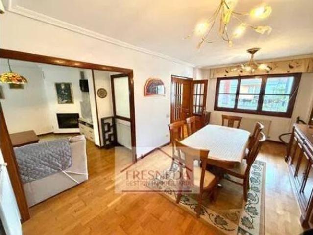 Casa adosada Venta Llanera, Llanera