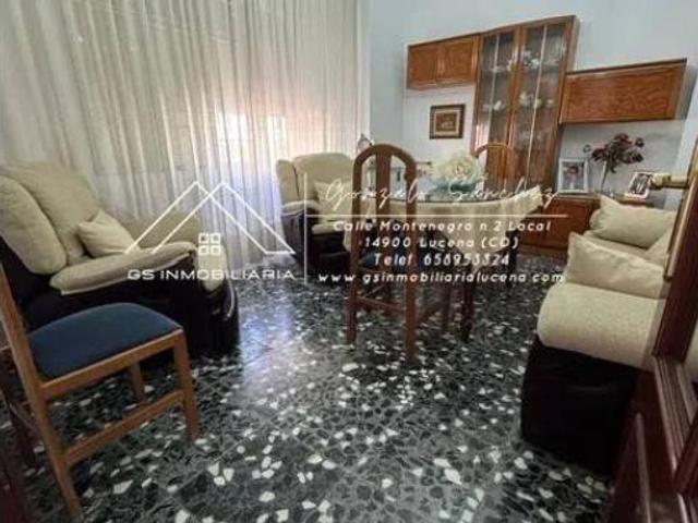 Casa adosada Venta Lucena, Lucena
