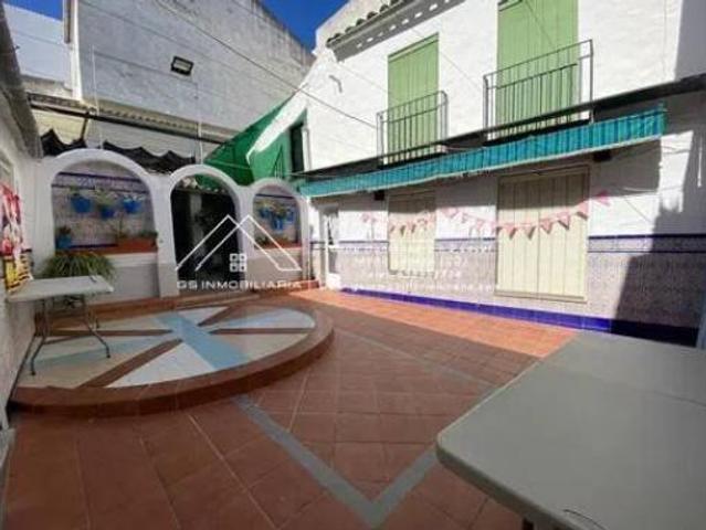 Casa adosada Venta Lucena, Lucena