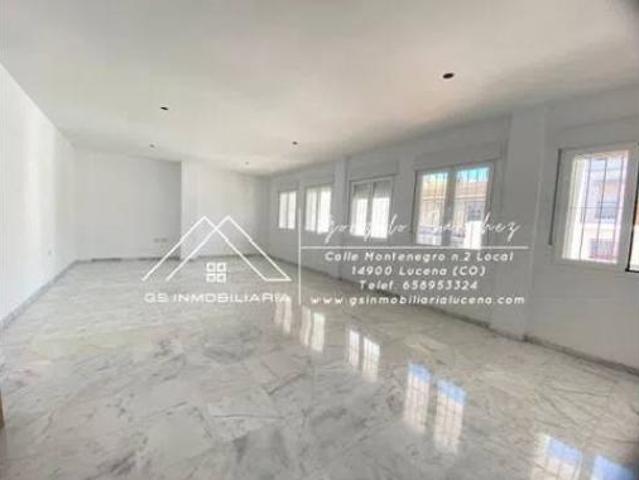 Casa adosada Venta Lucena, Lucena