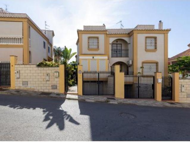 Casa adosada Venta Motril, Zona Ronda de Poniente Avenidas Salobreña Enrique Martín Cuevas