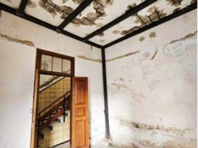 Casa adosada Venta Moya, Moya