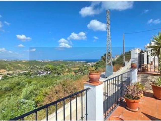 Casa adosada Venta Manilva, Núcleo