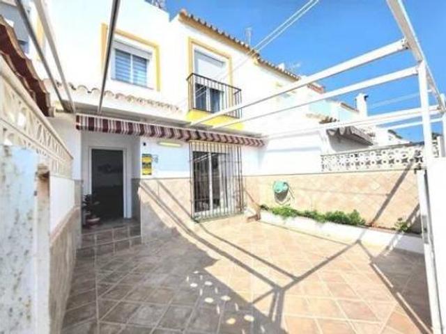 Casa adosada Venta Manilva, Núcleo