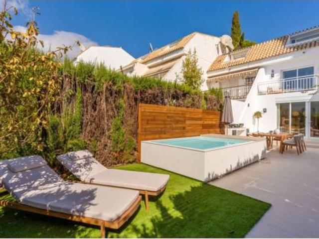 Casa adosada Venta Marbella, Centro