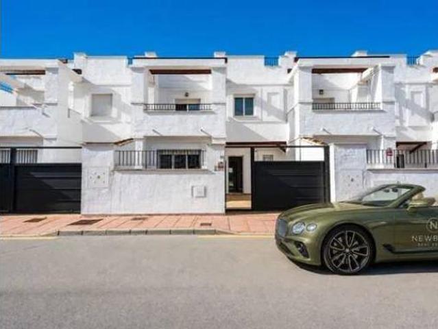 Casa adosada Venta Marbella, Nueva Andalucía Centro
