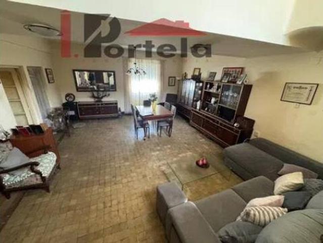 Casa adosada Venta Marín, Marín