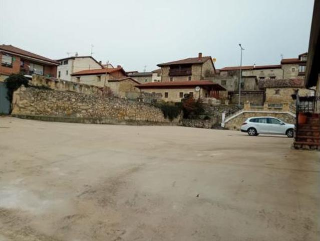Casa adosada Venta Medina de Pomar, Criales