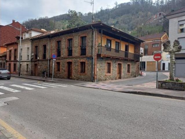 Casa adosada Venta Mieres, La Villa