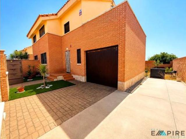 Casa adosada Venta Noez, Noez