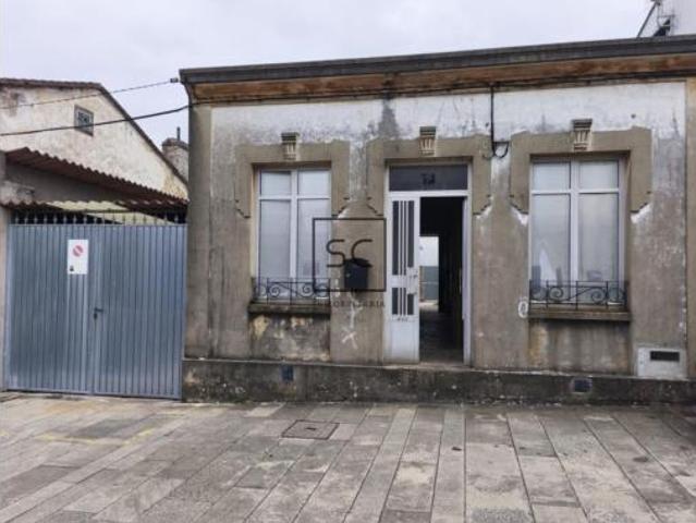 Casa adosada Venta Neda, Neda