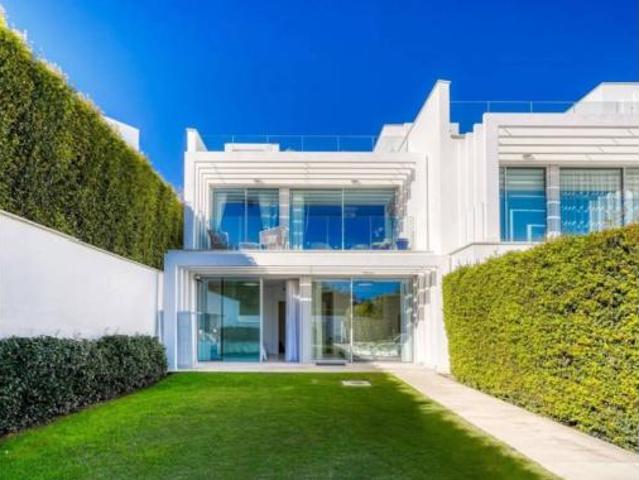 Casa adosada Venta San Roque, Núcleo