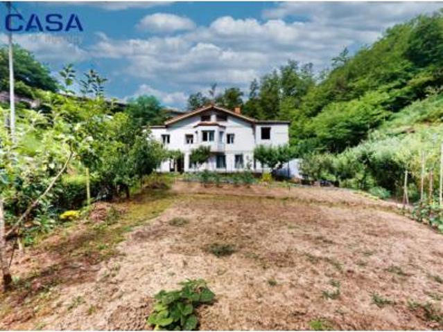 Casa adosada Venta Sondika, Sondika