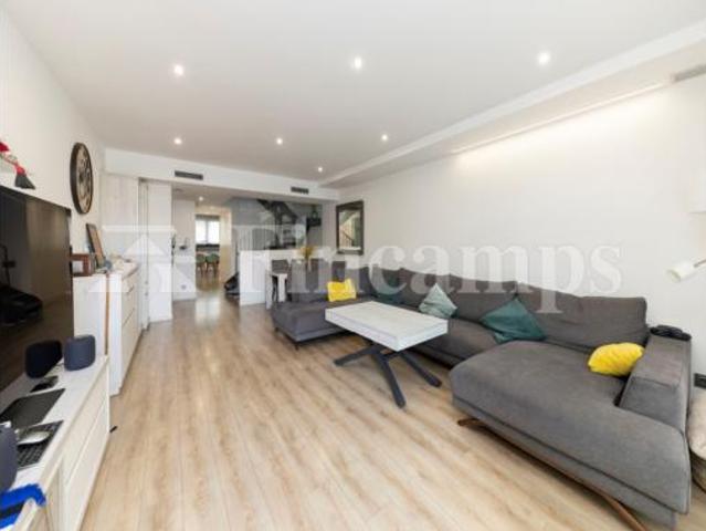 Casa adosada Venta Sabadell, Eixample Sant Oleguer