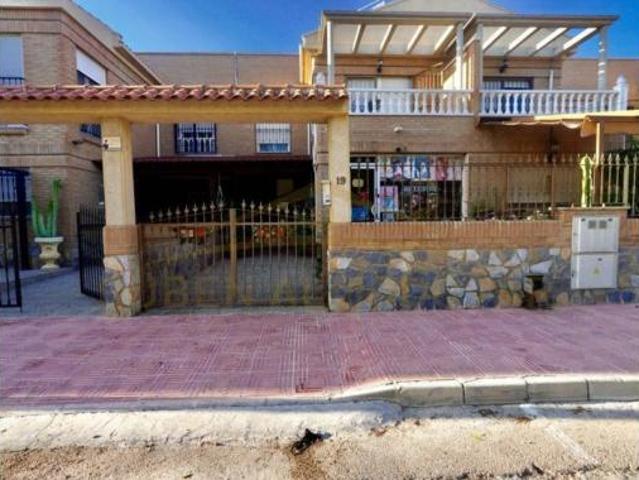 Casa adosada Venta San Isidro, San Isidro