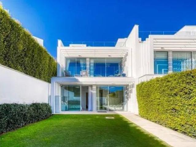 Casa adosada Venta San Roque, Núcleo