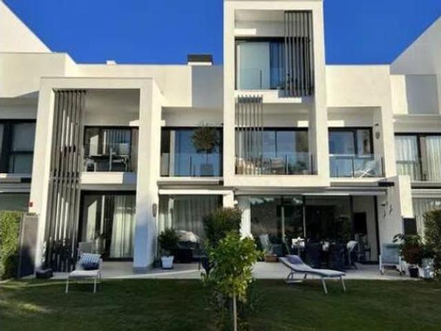 Casa adosada Venta San Roque, Núcleo