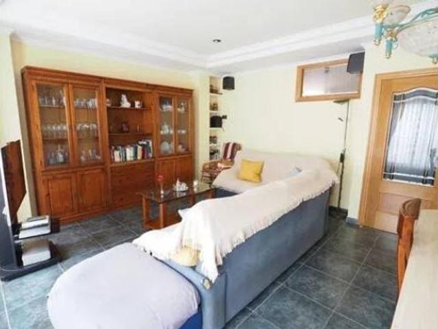 Casa adosada Venta Silla, Silla