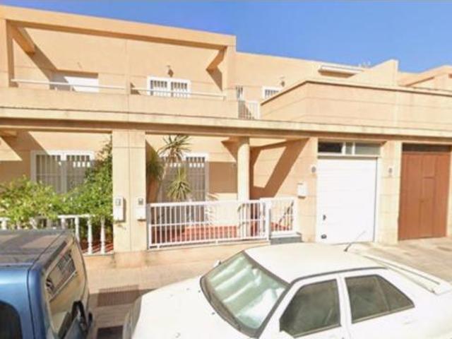 Casa adosada Venta Población de Arroyo, Arroyo