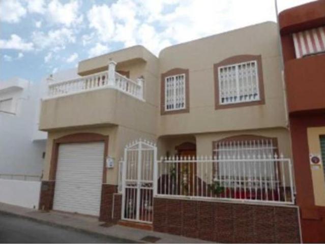Casa adosada Venta Población de Arroyo, Arroyo