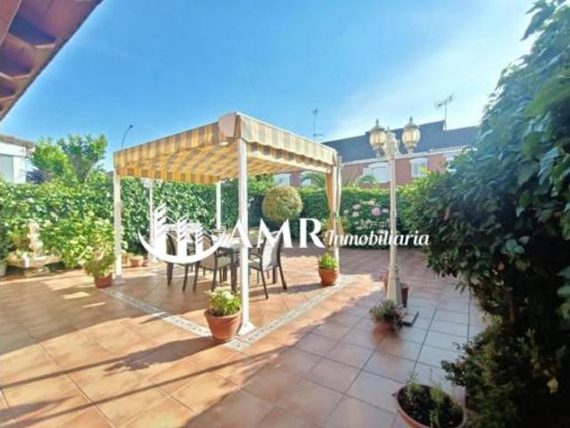 Casa adosada Venta Parla, Las Américas
