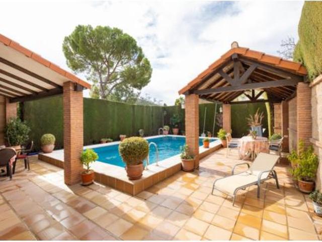 Casa adosada Venta Peligros, Peligros