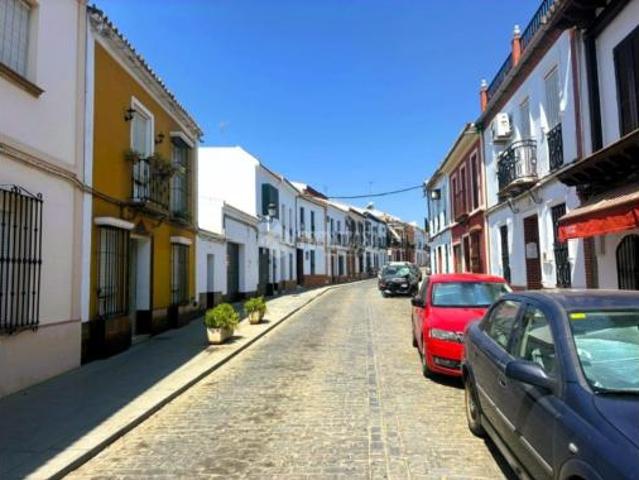 Casa adosada Venta Pilas, Pilas